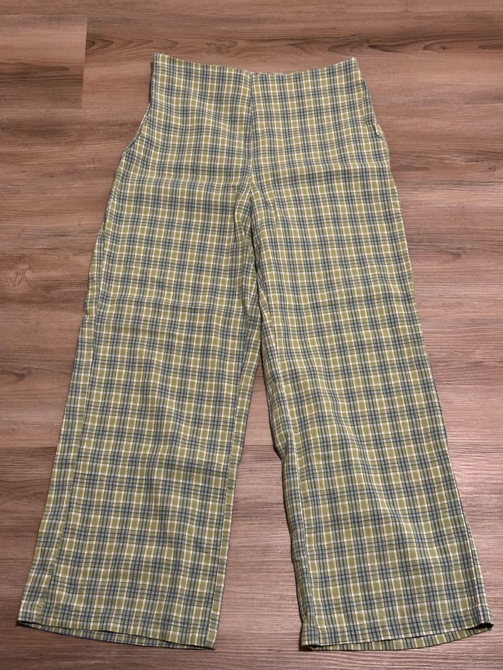 SHEIN Two-Piece Set - Picture 2 of 3